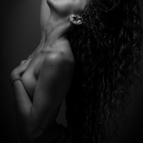 Erotik-Porträt 3 AdobeStock 818978018 scaled | Augustin-Foto.de