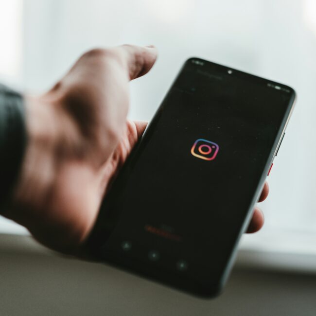 Über uns 2 claudio schwarz vj3nOtiX85Y unsplash | Augustin-Foto.de